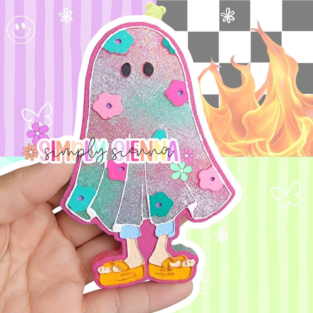Floral Ghost Lizzie - FRESHIE