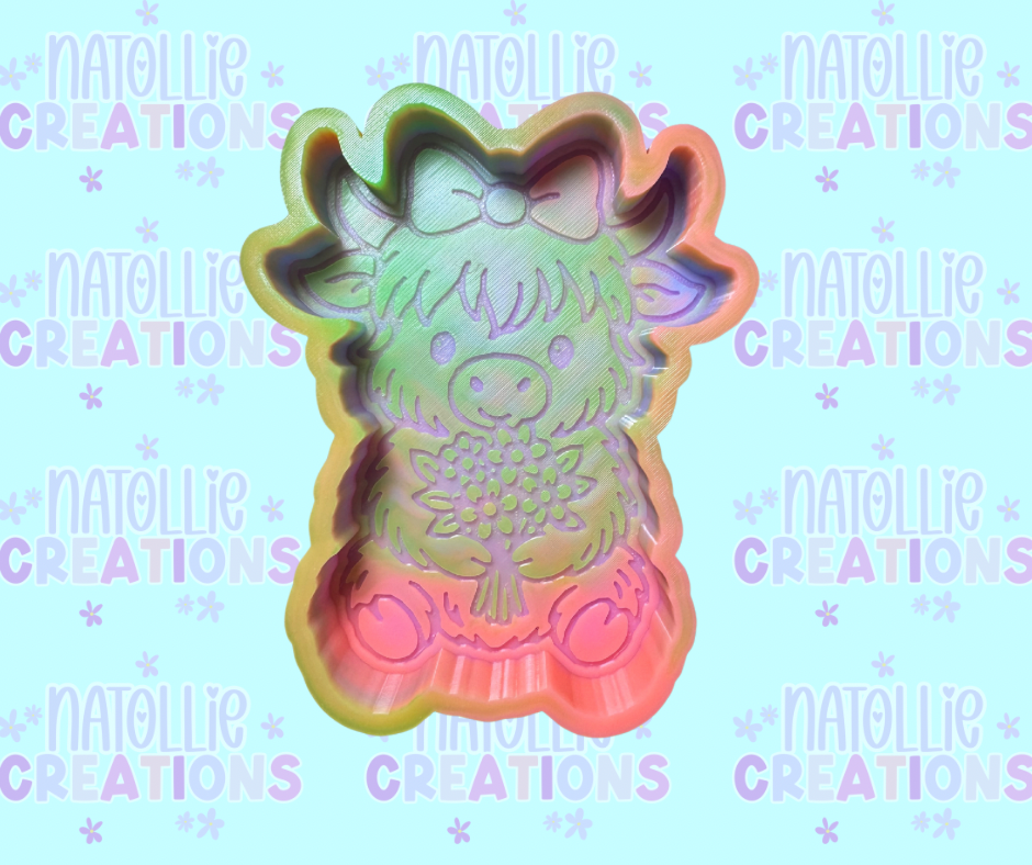 Highland W/ Flower Bouquet Freshie Silicone Mold