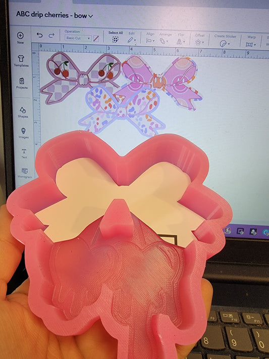 Bow Drip Heart Cherries - ABC MOLDS