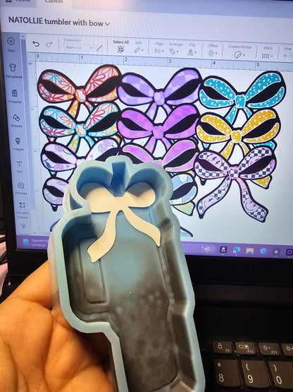 Tumbler With Bow
