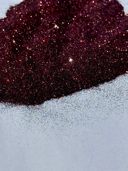 Queen Of Hearts Glitter Dust