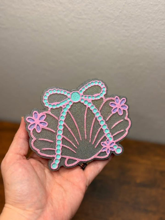 Seashell W/ Pearl Bow Freshie Silicone Mold