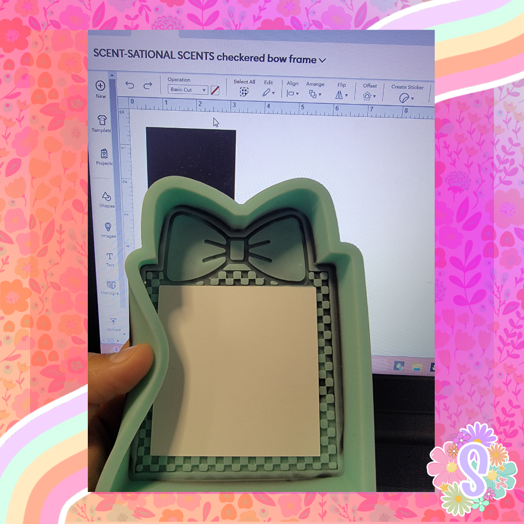 Checkered Bow Frame - SCENT-SATIONAL SCENTZ