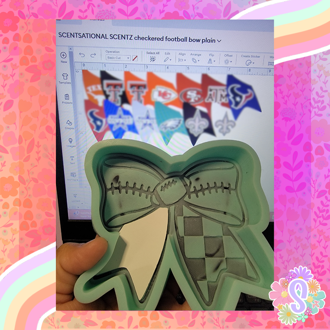Plain Checkered Football Bow - SCENT-SATIONAL SCENTZ