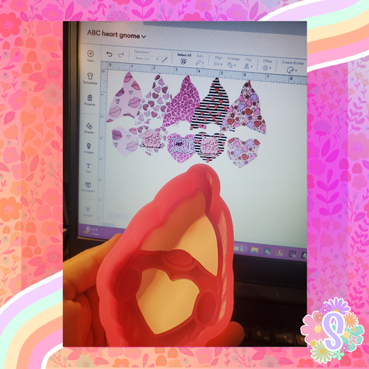 Heart Gnome - ABC MOLDS