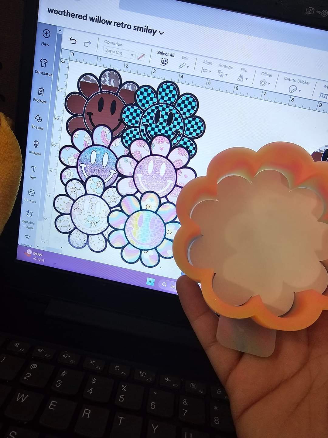 Smiley Flower / Retro Daisy