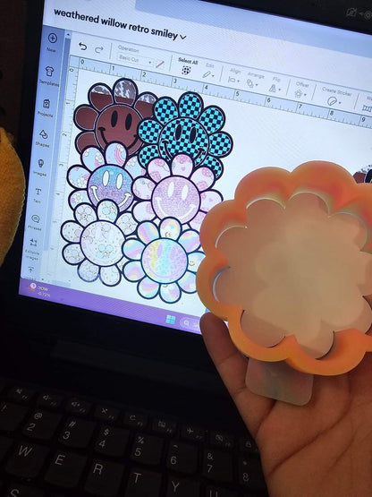Smiley Flower / Retro Daisy