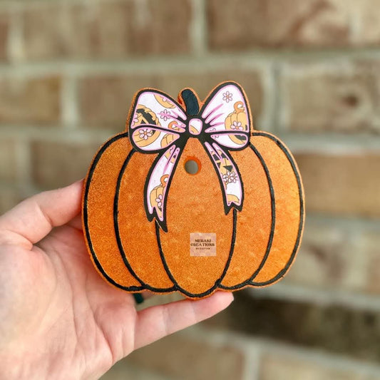 Pumpkin With Bow