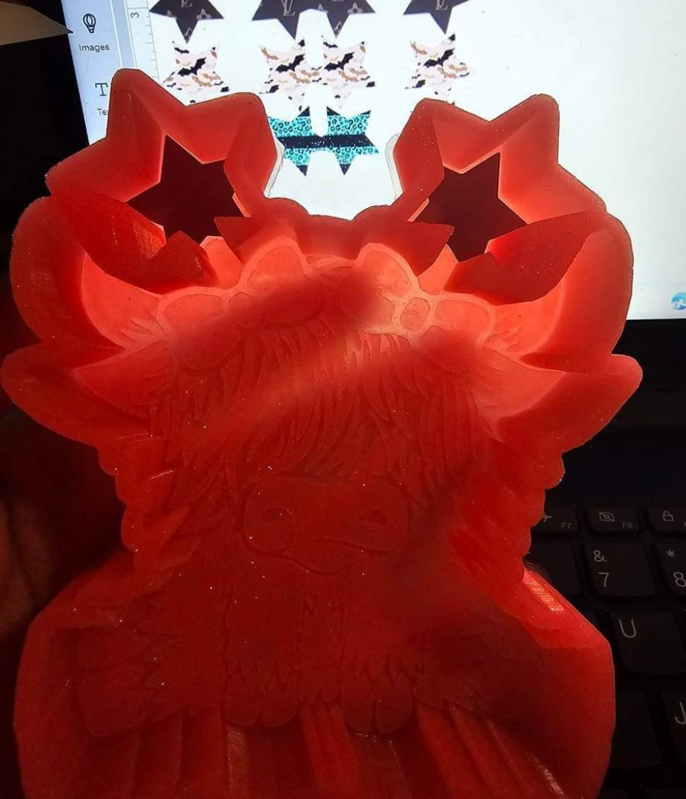 Patriotic Highland Cow