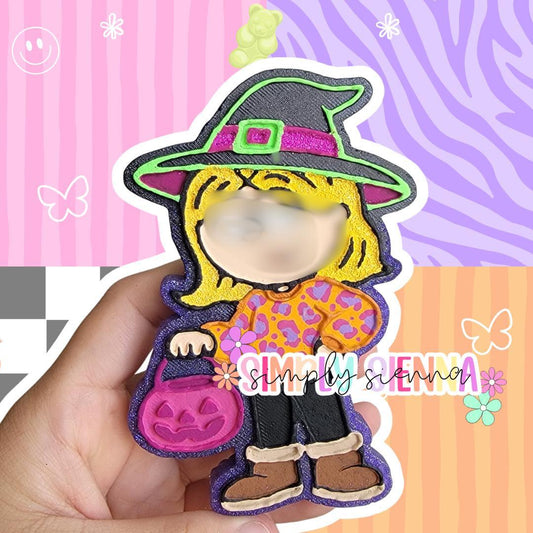 Spooky Witch Trick Or Treat Lizzie - FRESHIE